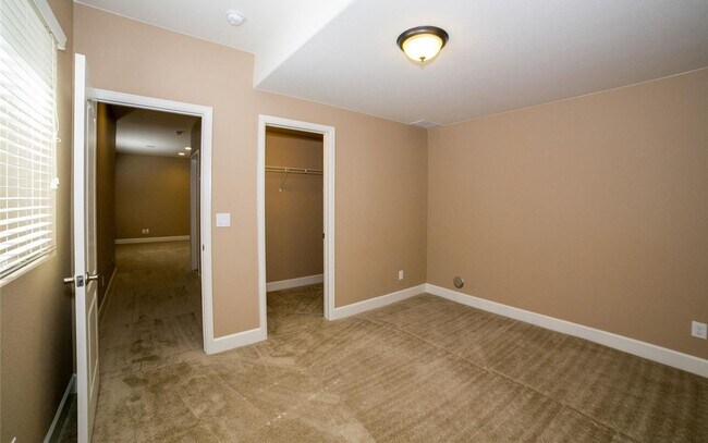Building Photo - BEAUTIFUL HOME IN BANNING LEWIS RANCH!!!!!!