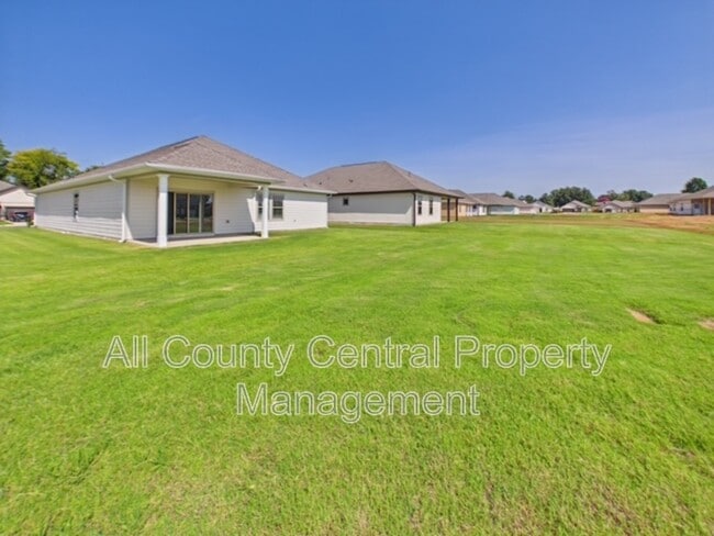 Building Photo - 15652 Ruthie Lynn Dr