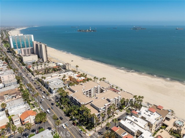 Building Photo - 1500 E Ocean Blvd