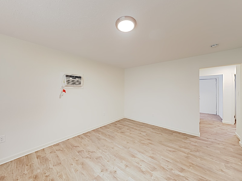 Building Photo - 2065 15th Ave