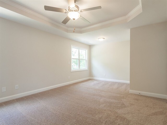 Building Photo - 112 White Ash Ln