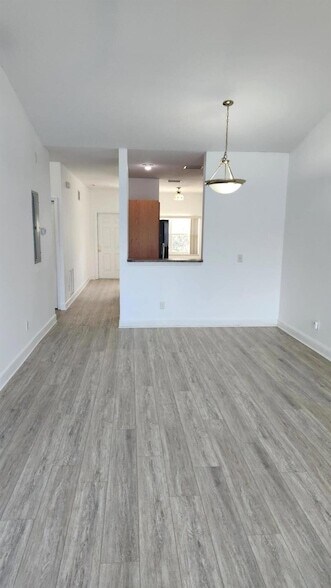Building Photo - 4240 Gator Trace Ave