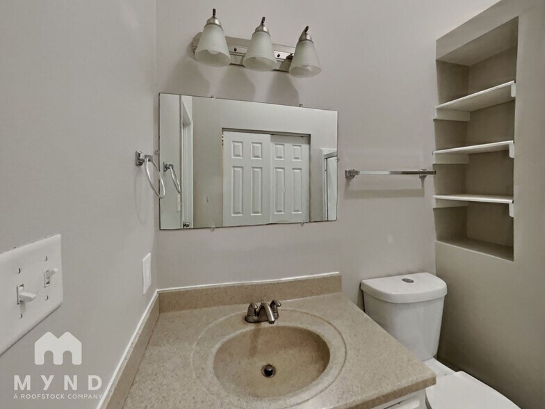 Building Photo - 5746 Prestonwood Dr