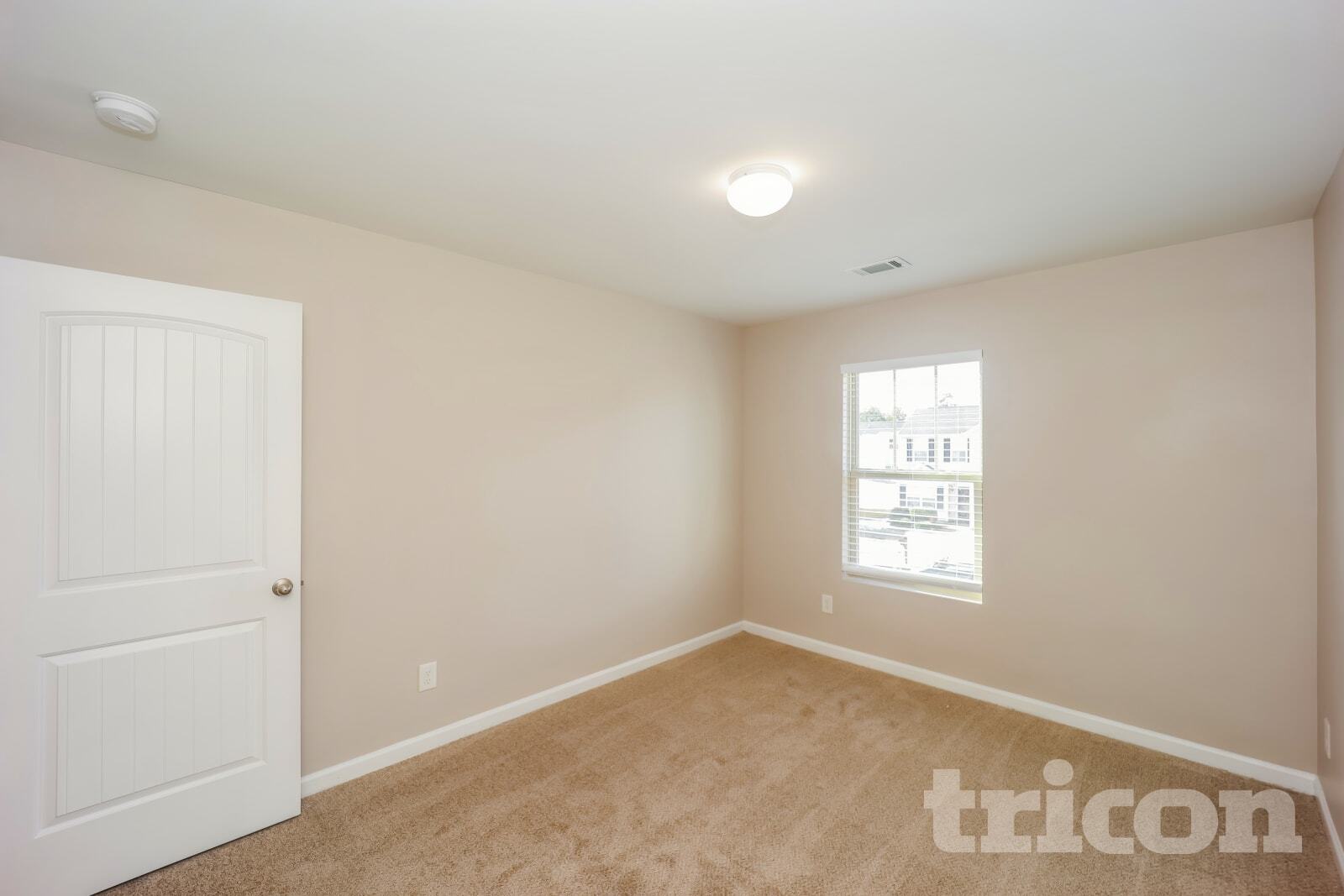 Building Photo - 7156 Tanger Blvd