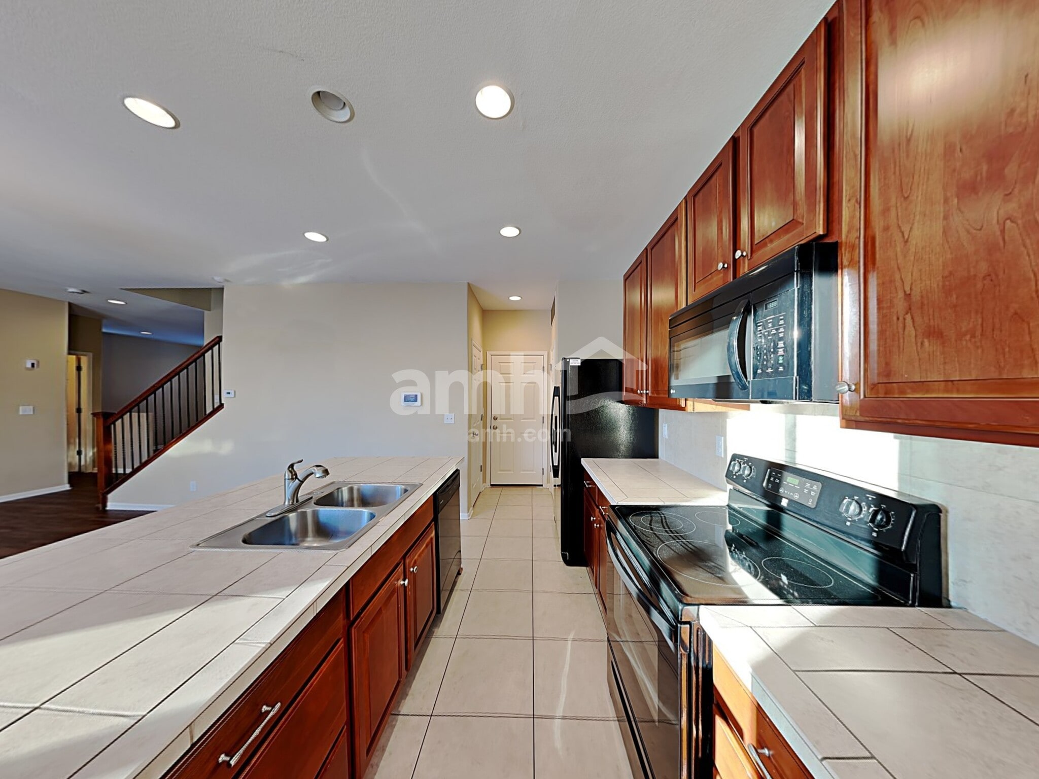 Building Photo - 16224 E 54th Ave