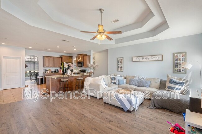 Building Photo - 3597 Autumn Woods Dr