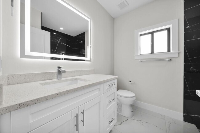Building Photo - Brand-New Home in Lehigh Acres – Move-In Ready! FL 33974. Qualify for a deposit-free option and s...