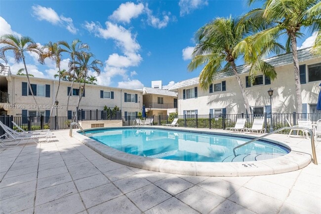 Building Photo - 8605 SW 68th Ct