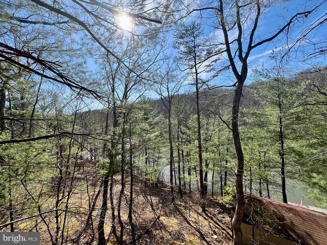 Building Photo - 117 Audubon Rd