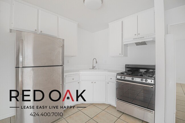 Building Photo - 25108 Normandie Ave