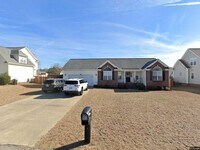 Building Photo - 83 Lockwood Dr