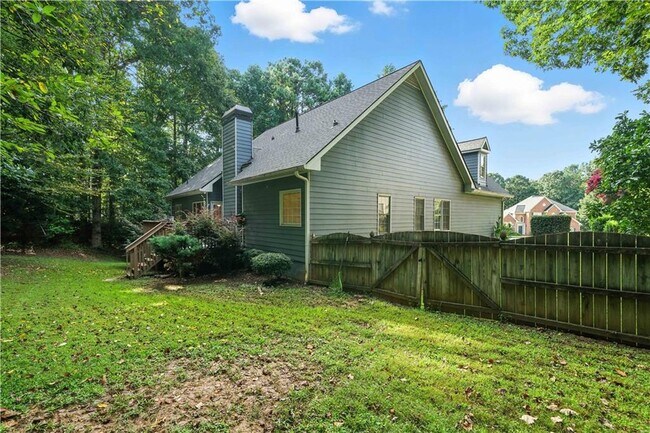 Building Photo - 6745 Fairfield Trce