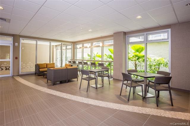 Building Photo - 801 South St