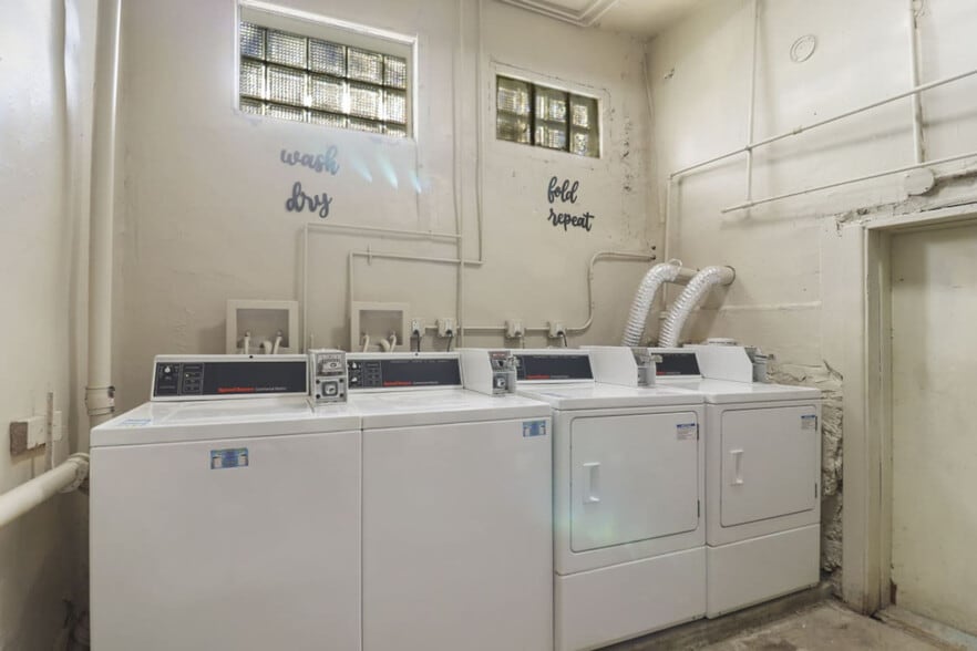 Building Photo - 4444 Wisconsin Ave