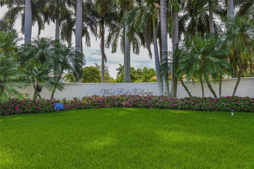 Building Photo - 1546 Yellowheart Way