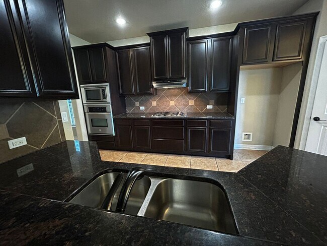 Building Photo - Beautiful Home for rent in Stillwater Ranch