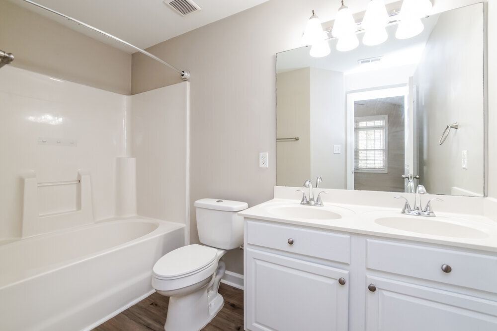 Building Photo - 2012 Winston Diamond Ct