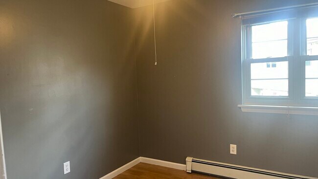 Building Photo - 85 Lantern Park Dr