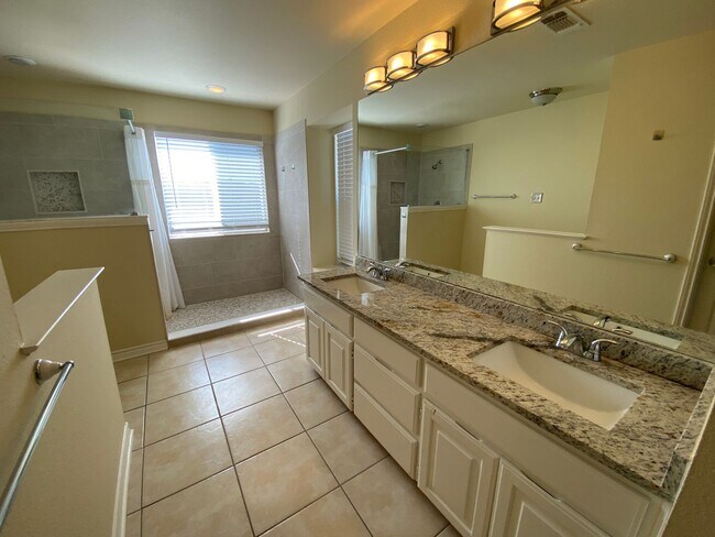 Building Photo - Conveniently Located to Randolph AFB, 4/2.5 ~ Large Backyard ~ Storage Shed ~ Move In Ready!