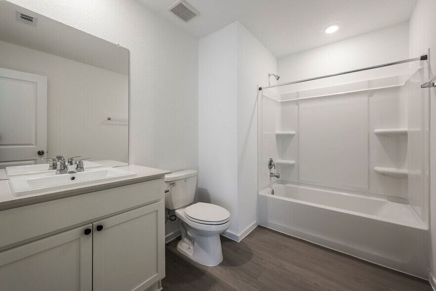 Building Photo - 1544 Crowson Rdg