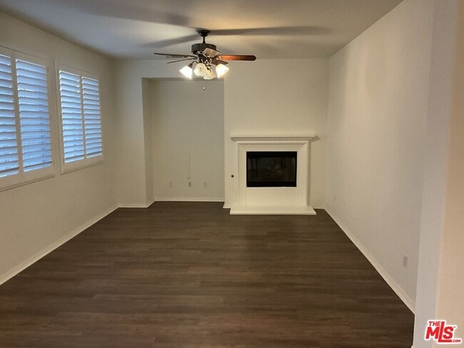 Building Photo - 15488 Ramona Ave