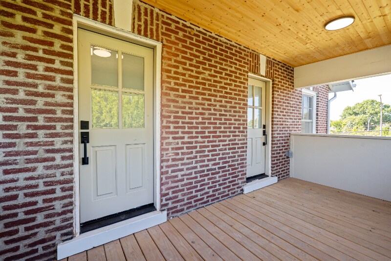 Building Photo - 605-607-607 S Champion Ave