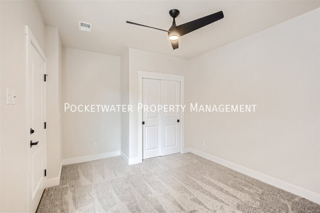 Building Photo - 1335 Baker St