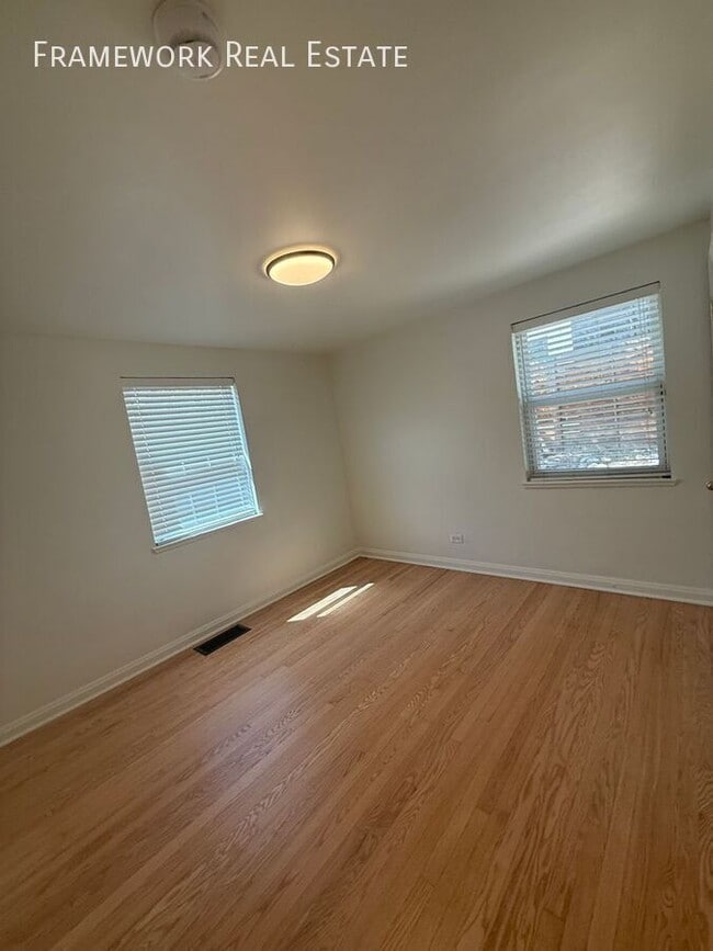 Building Photo - 2120 Irving St