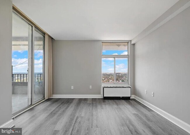 Building Photo - 28 Allegheny Ave