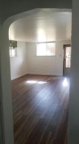 Building Photo - 2763 Hooker St