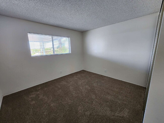 Building Photo - Costa Serena 55+.  2BR/1BA