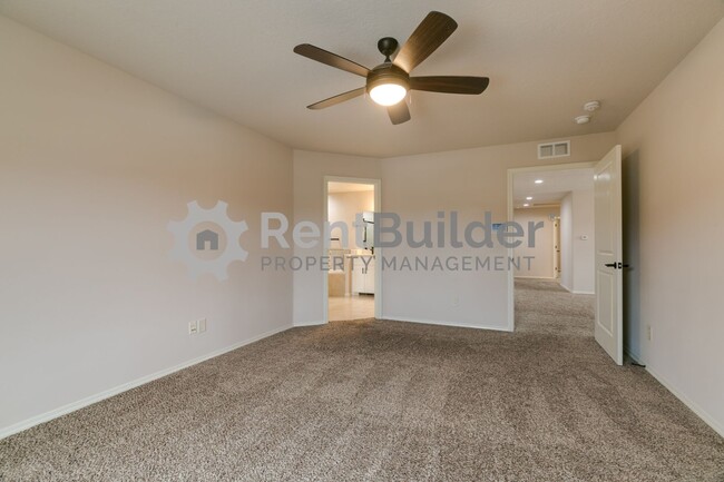 Building Photo - **SPECIAL PRICE REDUCITION FOR AN 18 MONTH...