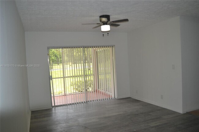 Building Photo - 8000 Lagos De Campo Blvd
