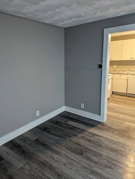 Building Photo - 7 Dawson Pl