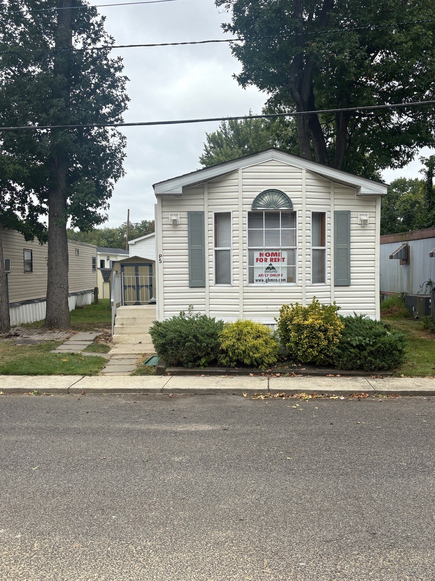 Building Photo - 45 Mantua Grove Rd