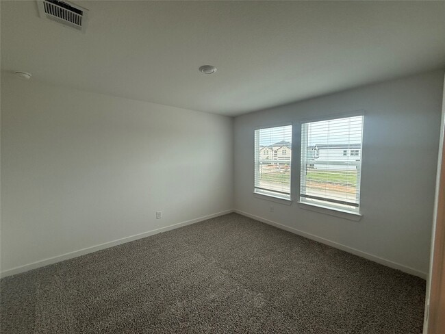 Building Photo - 2034 Olivos St