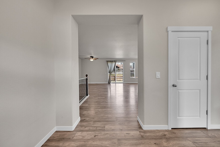 Building Photo - 16556 Hallmark Trl