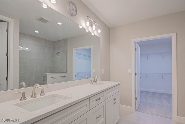 Building Photo - 2640 Seychelles Cir