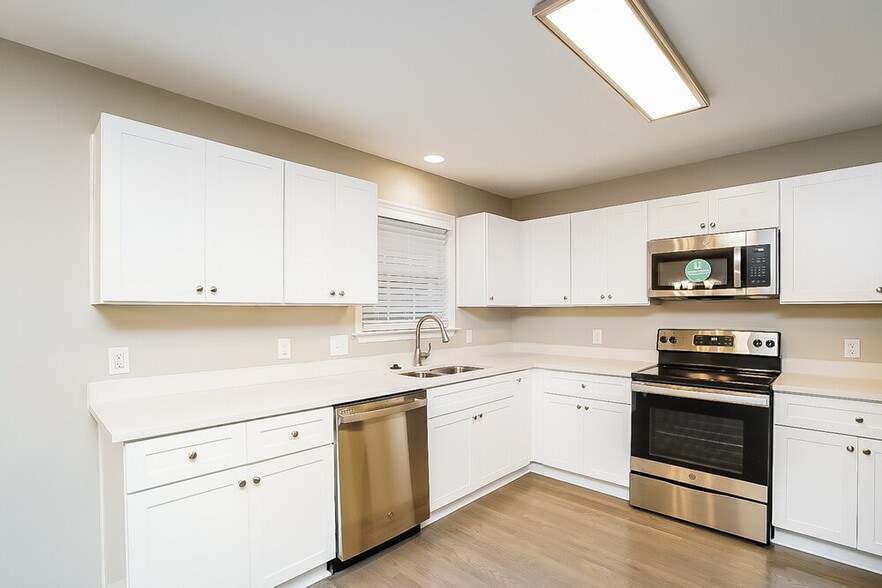 Building Photo - 1212 Orchard Mountain Ct