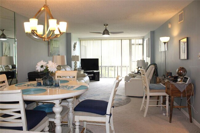 Building Photo - 1804 Mariner Dr