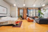 Building Photo - 308 Graham Ave