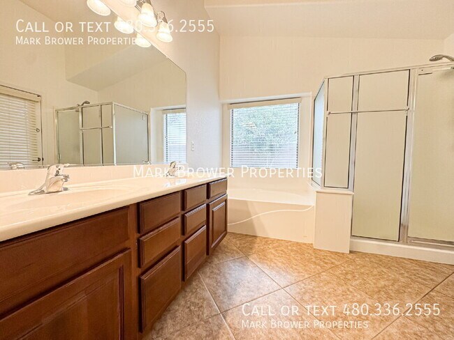 Building Photo - 21657 Dietz Dr