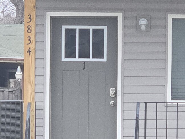 Building Photo - 3834 Baldwin Ave