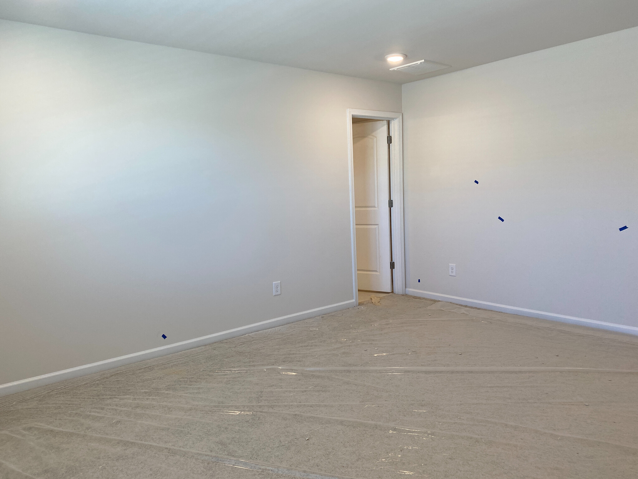 Building Photo - Room in Townhome on Planters Trace Ln