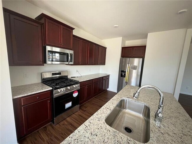 Building Photo - 140 Windover Wy
