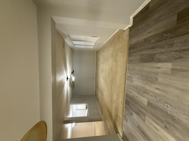 Building Photo - 14302 Holly Berry Cir