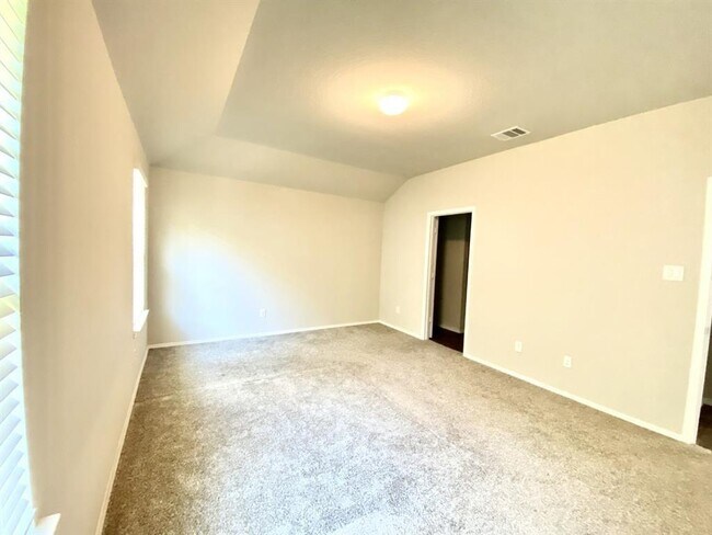 Building Photo - 12751 Landon Lgt N