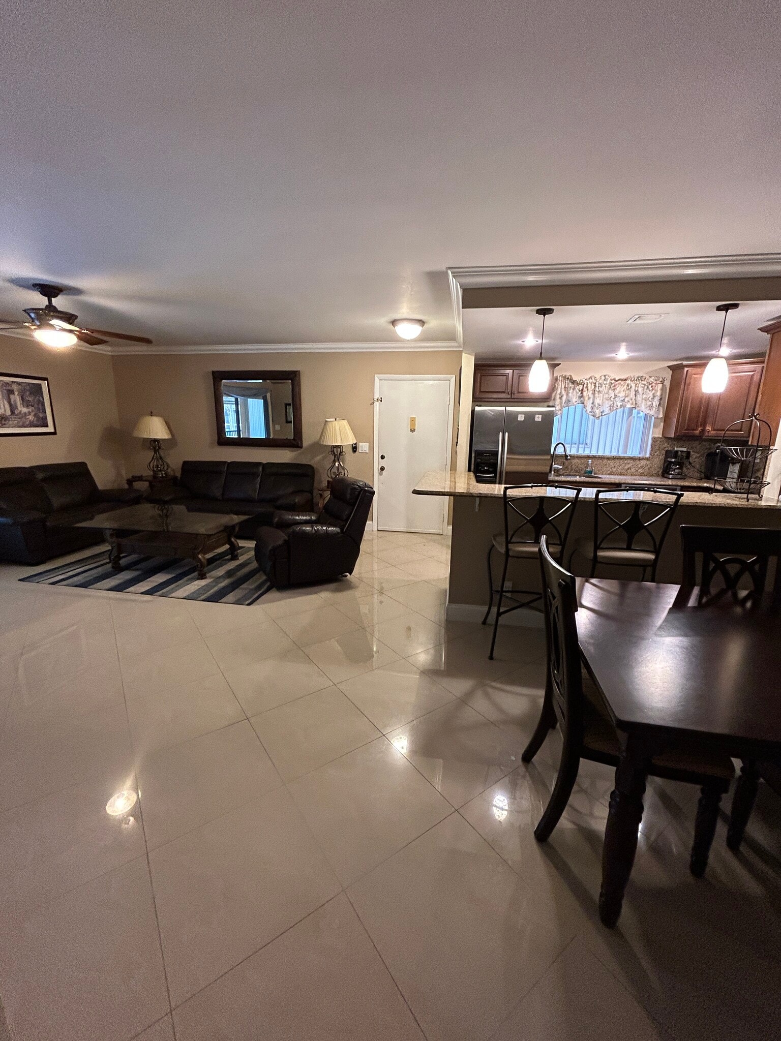 living room - 225 Deer Creek Blvd
