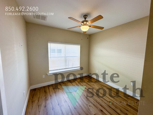 Building Photo - 605A Third St-