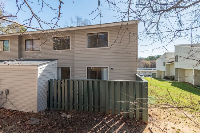 Building Photo - Raleigh Townhome: Available Now